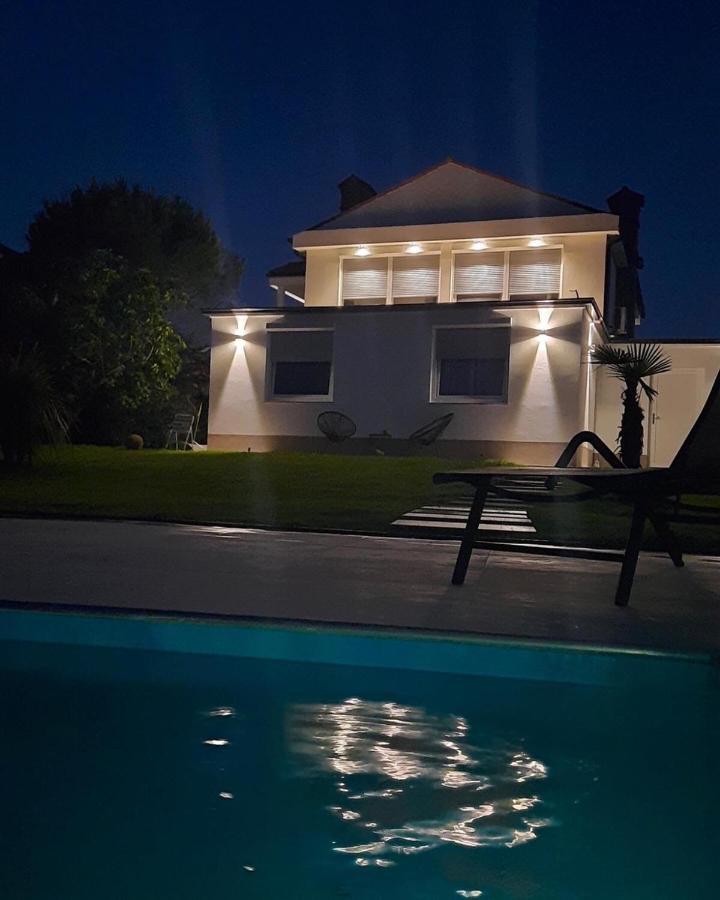 Apartmaji Meli Pu Izola Esterno foto