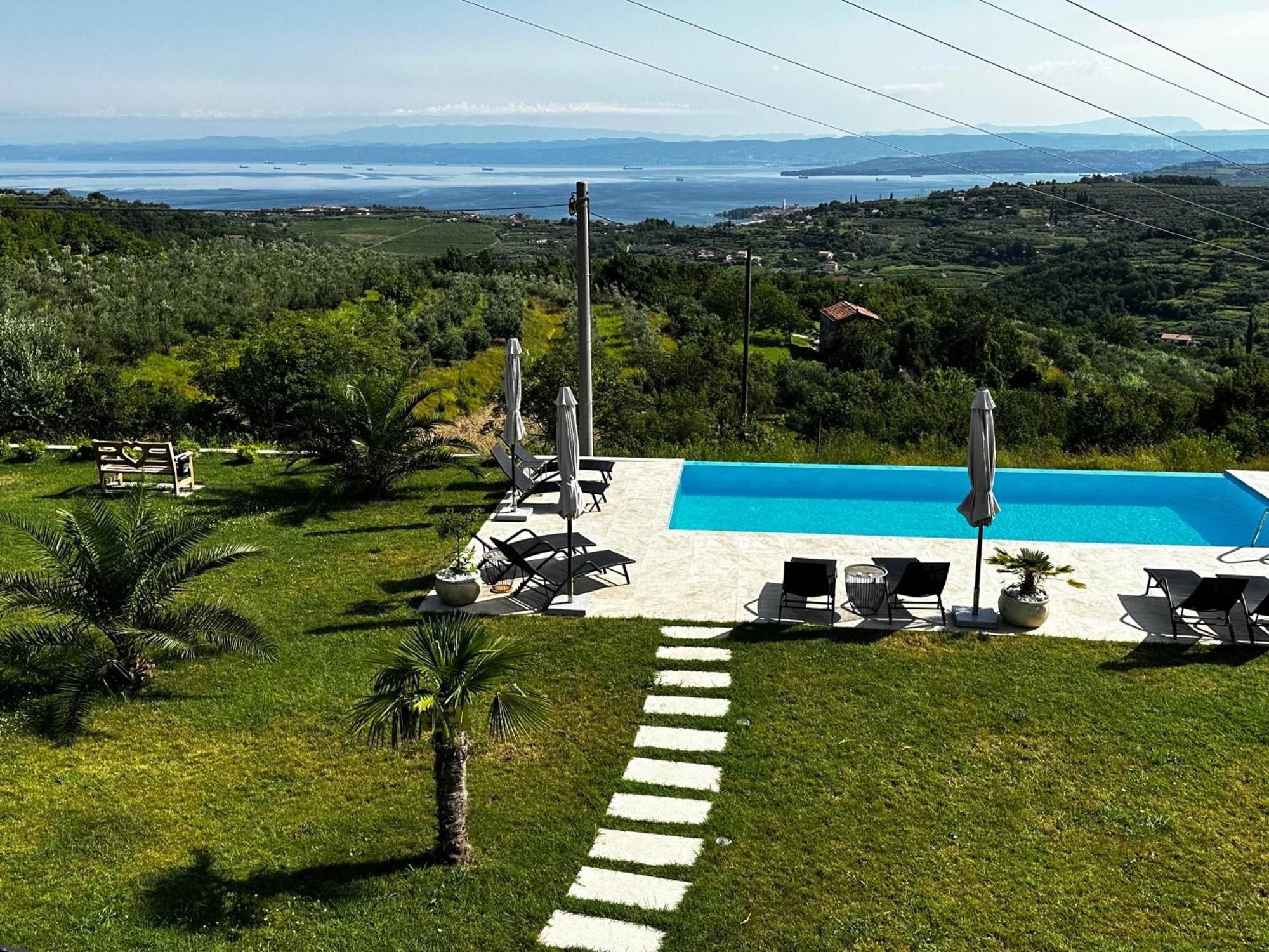 Apartmaji Meli Pu Izola Esterno foto