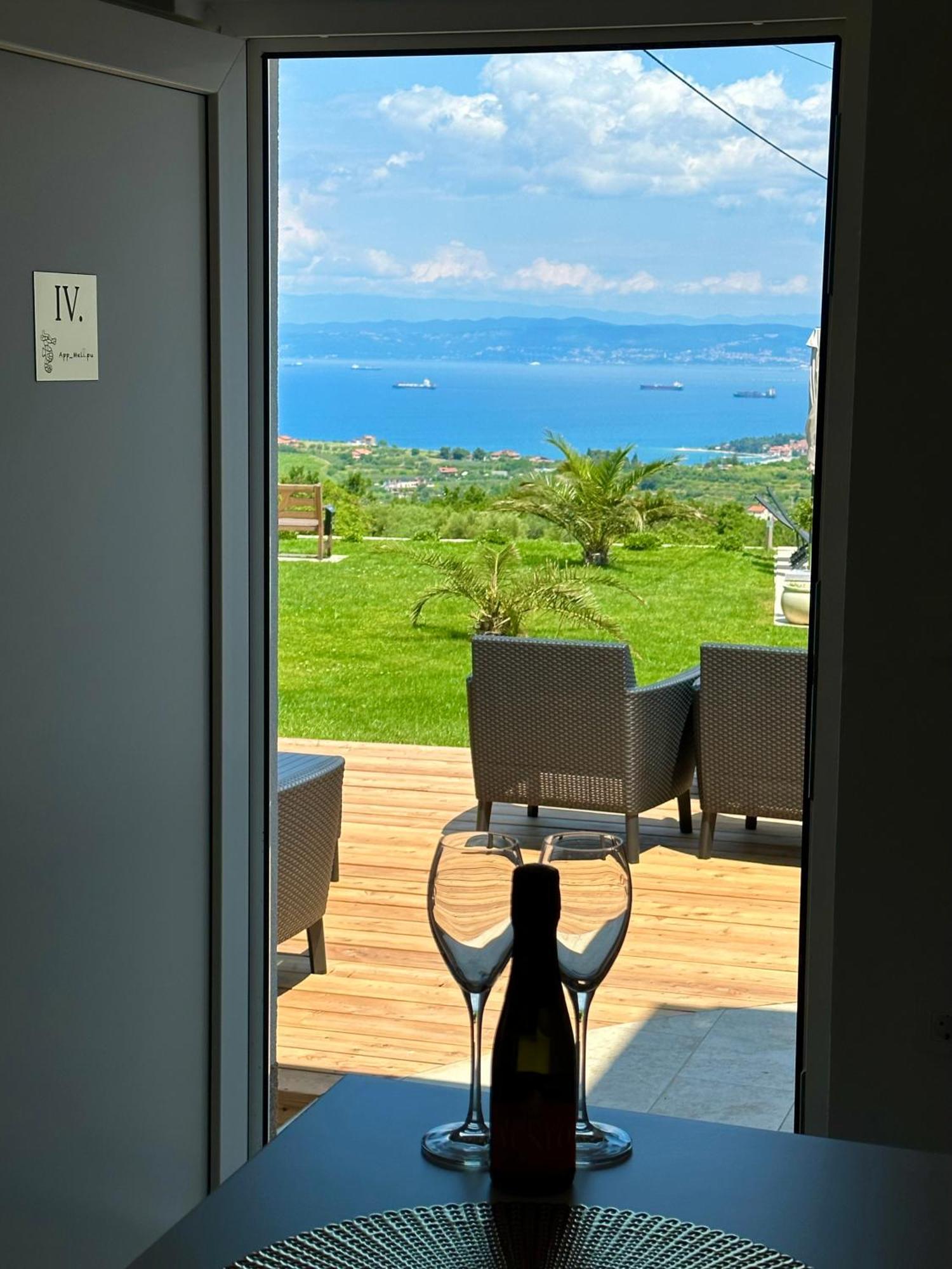 Apartmaji Meli Pu Izola Esterno foto
